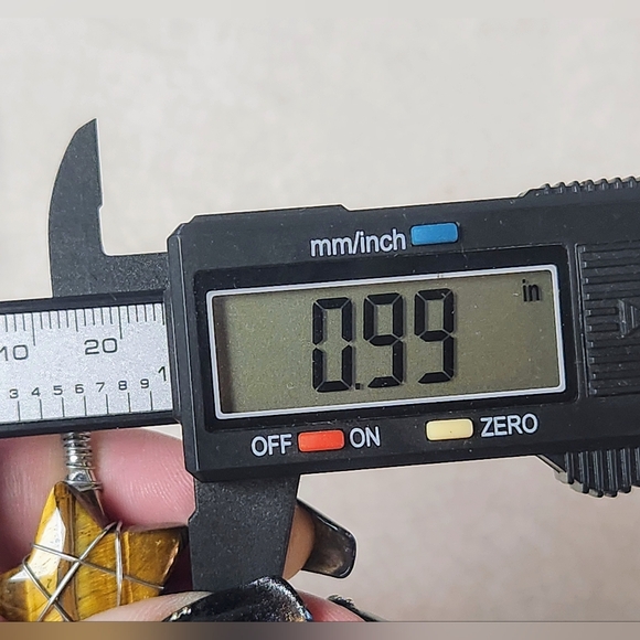 Tigers Eye Bangle Bracelet. Crystal Jewlery - Picture 6 of 6